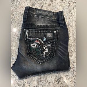 Rock revival shorts size 28